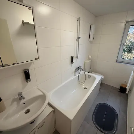 Monteurzimmer Schölerpad-3